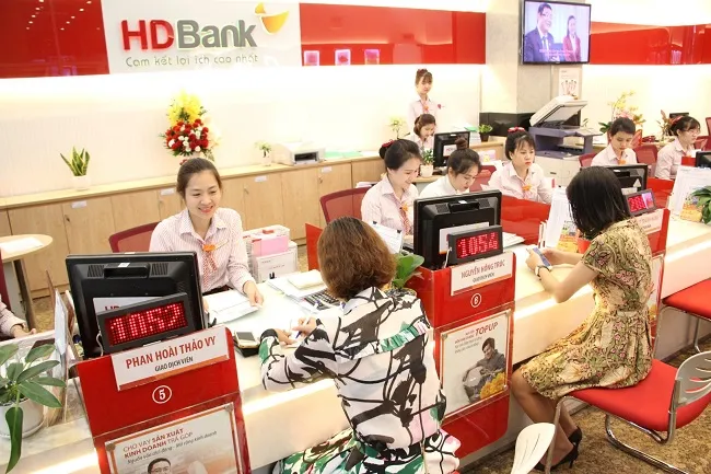 Lợi nhuận Quý III của HDBank tăng 51% so với cùng kỳ, nợ xấu chỉ 1,1%