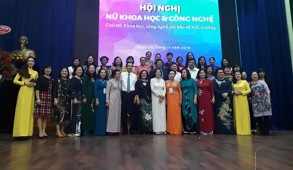 Khi các nhà khoa học nữ đồng hành cùng Thành phố bảo vệ môi trường