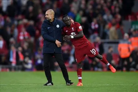 Pep và Klopp công kích nhau vì Sadio Mane