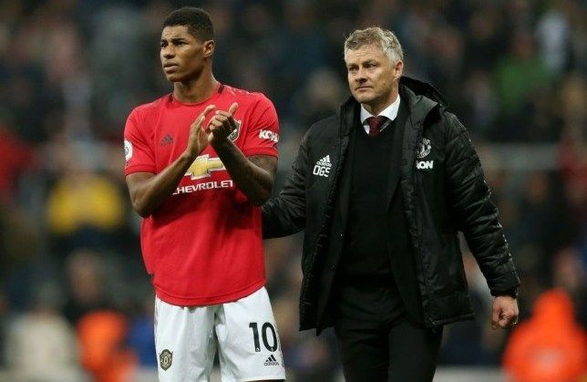 Bắt Rashford ‘đội đá vá trời’, Solskjaer bị chỉ trích