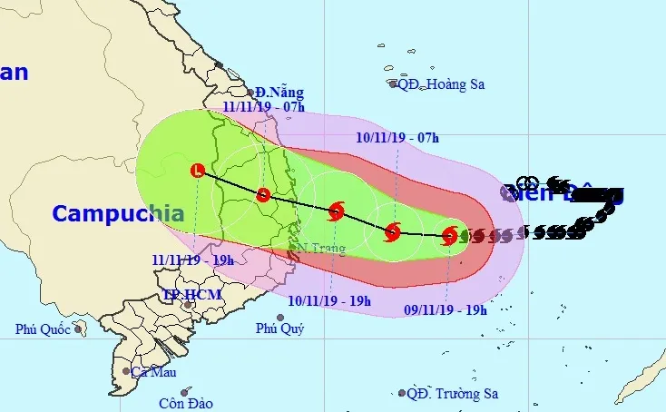 Bão số 6 cách bờ biển các tỉnh từ Quảng Ngãi đến Khánh Hòa khoảng 400km