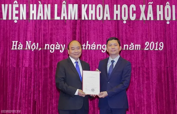 Tân Chủ tịch viện Khoa học Xã hội Việt Nam mới 44 tuổi