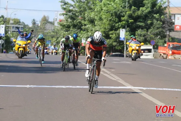 Hành trình thể thao không biên giới - bài 1: Vinh quang cho người chiến thắng