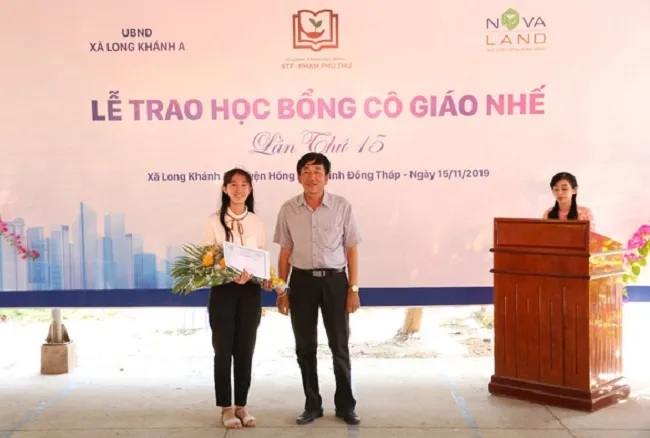 Học bổng cô giáo Nhế - hành trình 15 năm chắp cánh ước mơ