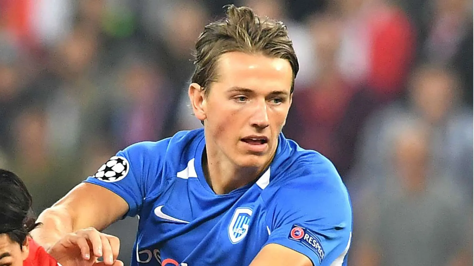 Sander Berge trở thành mục tiêu của nhiều ông lớn