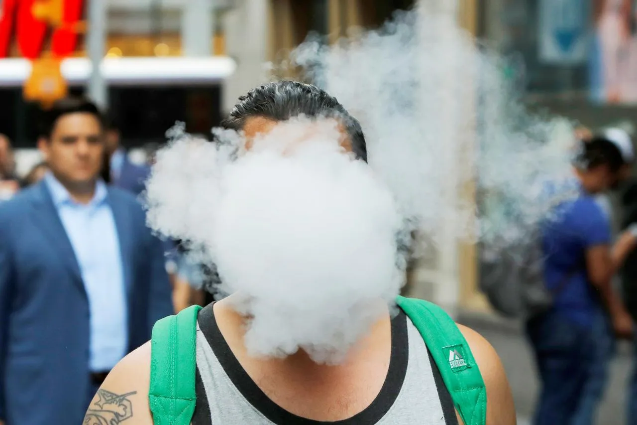 Hiệp hội bác sĩ Mỹ kêu gọi cấm các sản phẩm vaping