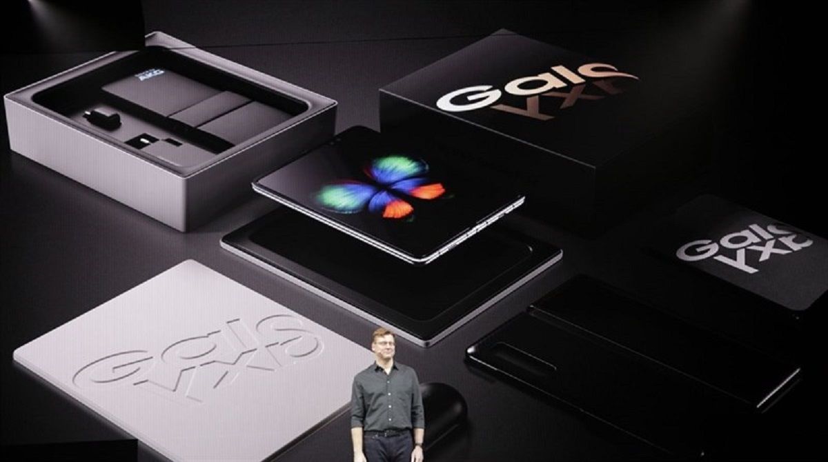 Review Samsung Galaxy Fold - một trong những Android phone tiên tiến nhất