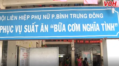 Quận 2 có quán cơm 2000 đồng chỉ bán cho người nghèo