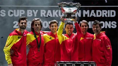 Rafael Nadal cùng Tây Ban Nha vô địch Davis Cup 2019