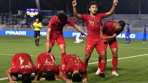 Kết quả bóng đá SEA Games 30 tối 28/11: Thắng Singapore, U22 Indonesia gây sức ép lên U22 Việt Nam