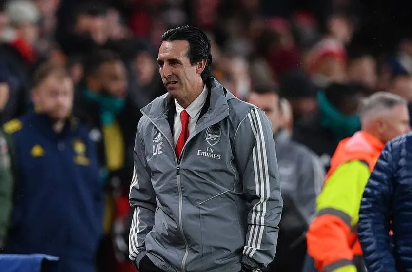 HLV Emery sẽ bị sa thải