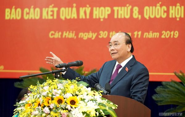 Thủ tướng tiếp xúc cử tri Hải Phòng
