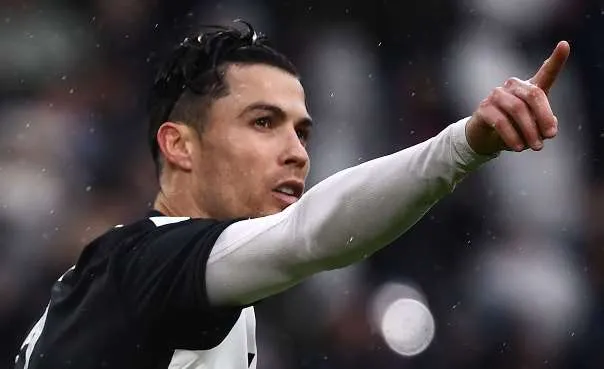 Trượt Quả bóng Vàng, Ronaldo được đại diện an ủi