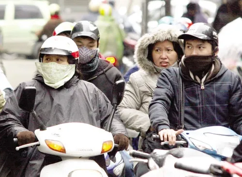 Dự báo thời tiết hôm nay 4/12: Bắc Bộ rét, Nam Bộ sáng lạnh - trưa nắng