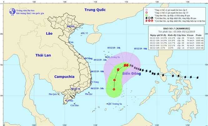 Bão số 7 khiến sóng biển cao từ 8 – 10 m