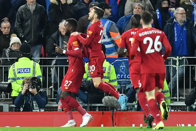 Tin bóng đá 5/12: Thống kê ấn tượng trận Liverpool 5-2 Everton