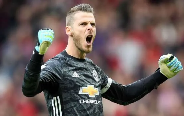 Hé lộ lý do De Gea gia hạn hợp đồng với MU