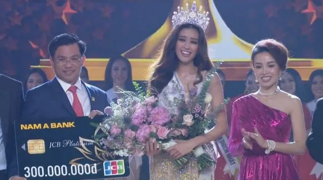 [Clip] - Hoa hậu Hoàn Vũ Việt Nam 2019 là Nguyễn Trần Khánh Vân