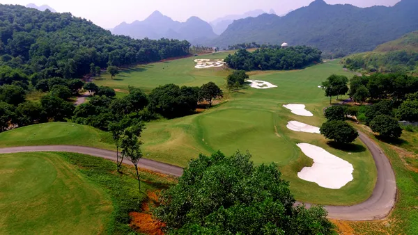 Phê duyệt chủ trương đầu tư 2 dự án sân golf