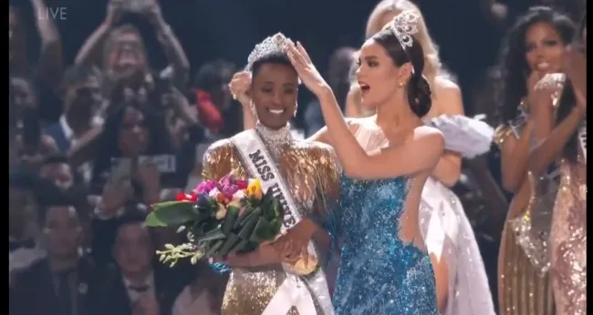[Clip] - Người đẹp Nam Phi đăng quang Miss Universe 2019