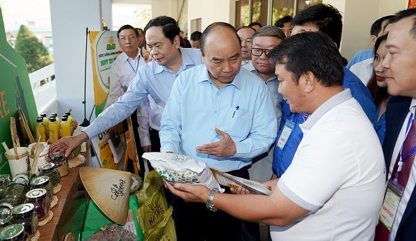 Thủ tướng đối thoại, gỡ vướng cho nông dân