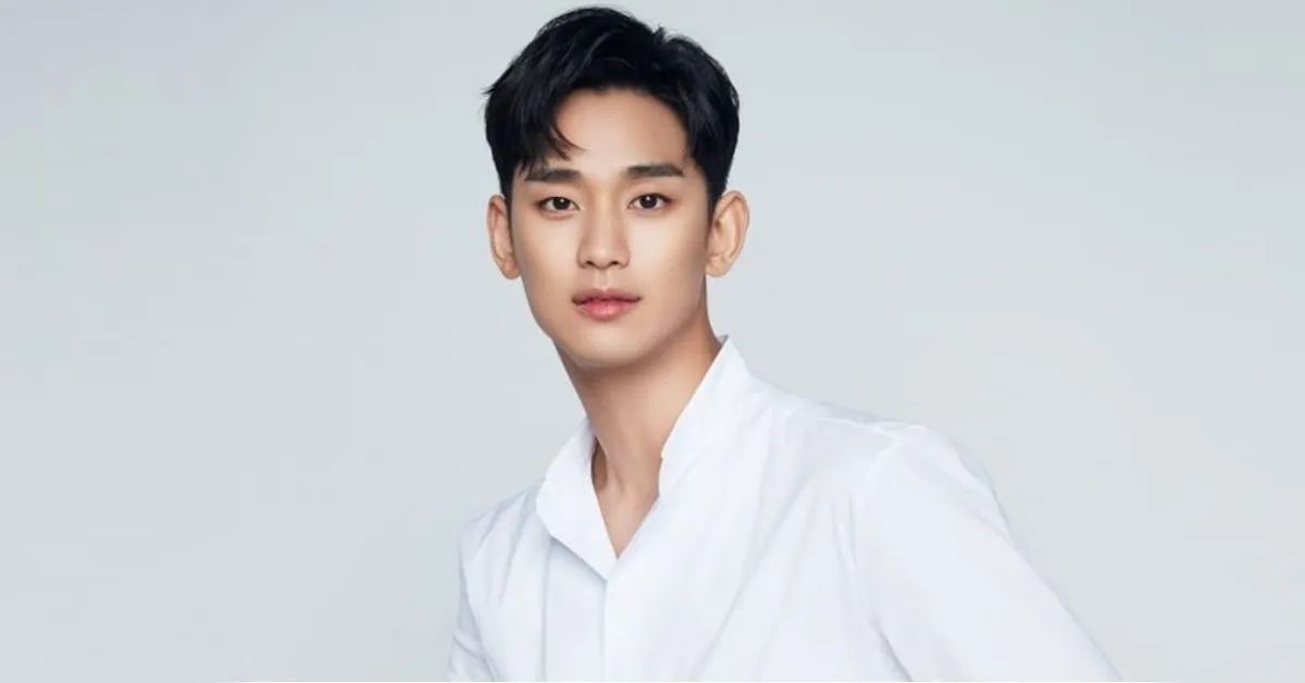 Cụ giáo Kim Soo Hyun chấm dứt hợp đồng với công ty cũ, lên kế hoạch mở công ty riêng