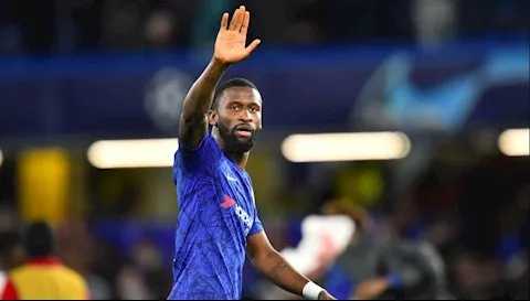 Antonio Rudiger tuyên bố cải thiện hàng thủ Chelsea