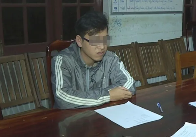 Tạm giữ nghi phạm khống chế, dâm ô nữ sinh trong nhà vệ sinh