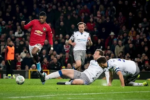 Chơi bùng nổ, Rashford được đồng đội hết lời khen ngợi