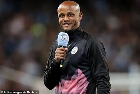 ‘Man City nên giữ Pep Guardiola càng lâu càng tốt’