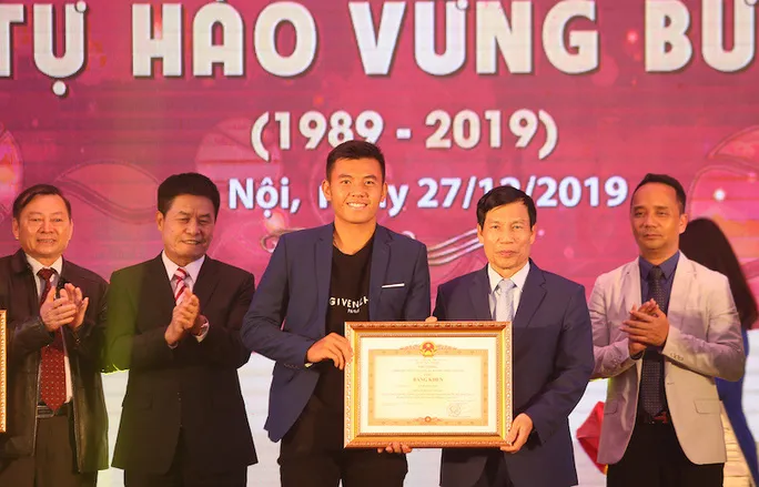 Huy chương vàng SEA Games 30 Lý Hoàng Nam nhận gói tài trợ 2 tỷ đồng