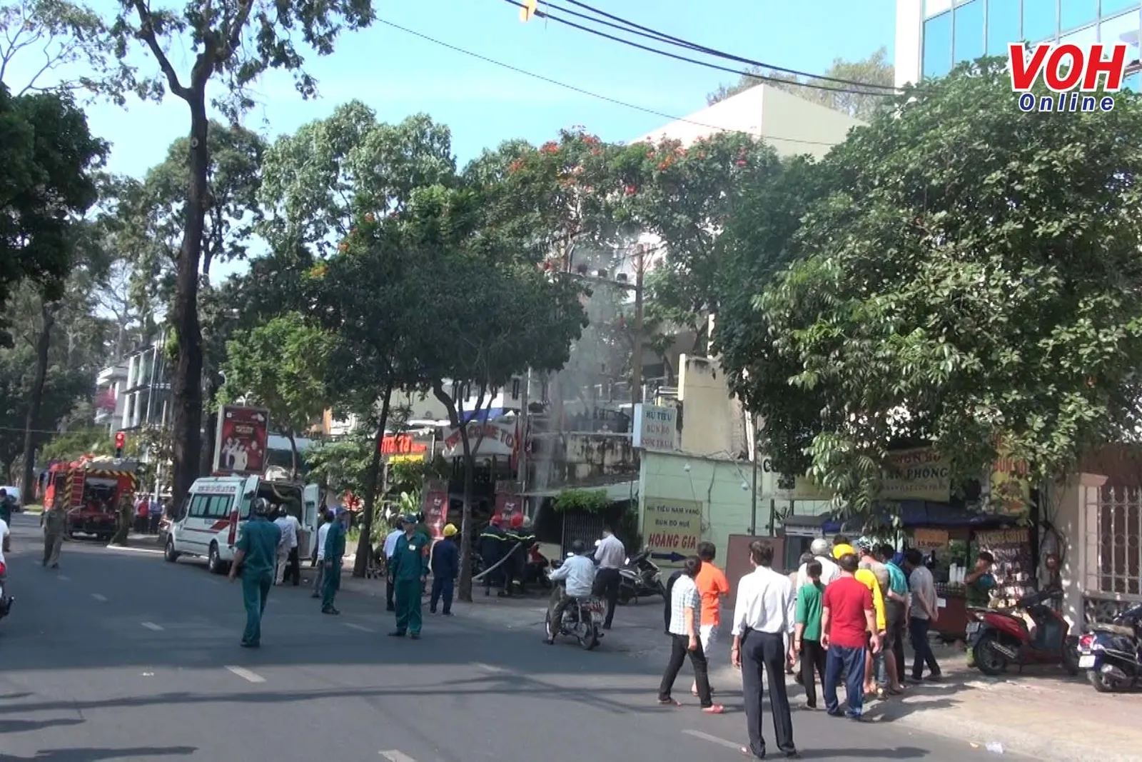 Nổ trạm điện trung thế tại trung tâm thành phố, 1 thanh niên bị thương nặng