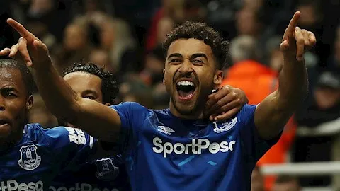 Tin bóng đá 31/12: MU chuyển hướng sang tiền đạo của Everton