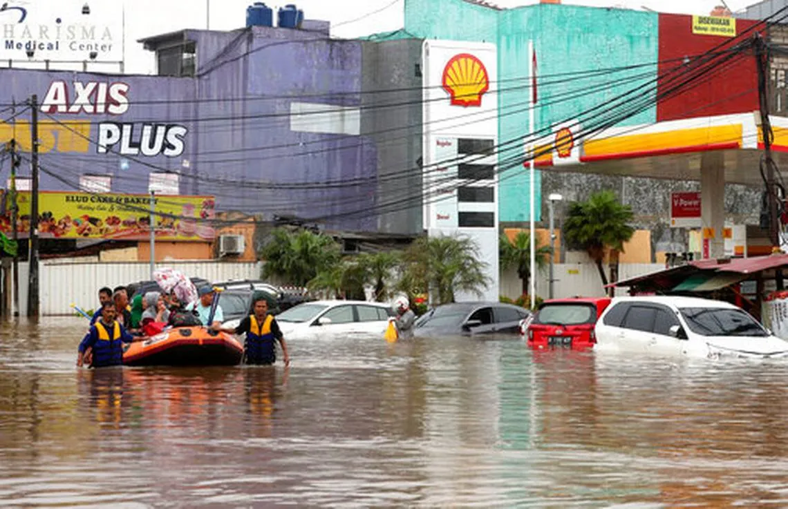 Indonesia: 26 người thiệt mạng vì lũ lụt, hàng chục ngàn người phải sơ tán khẩn cấp