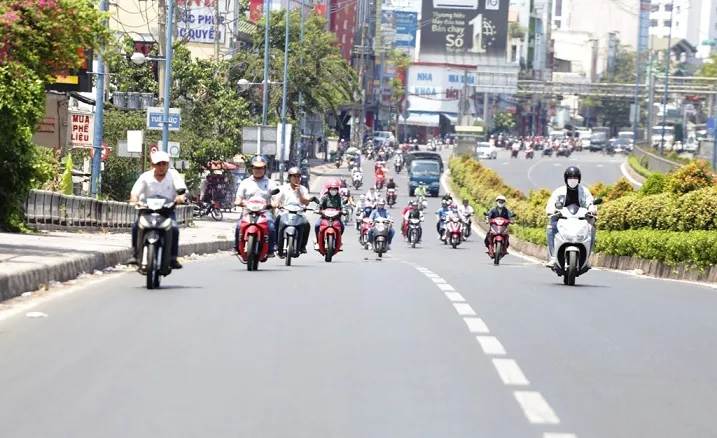 Dự báo thời tiết hôm nay 2/1: Nam Bộ ngày nắng, đêm có mưa rào 