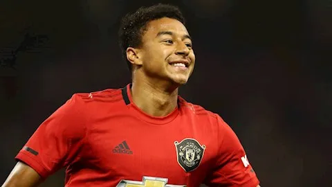 HLV Solskjaer lên tiếng bảo vệ Jesse Lingard