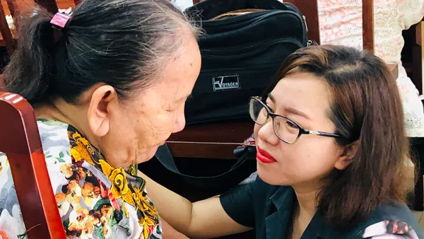 Xuân ấm áp - Tết yêu thương