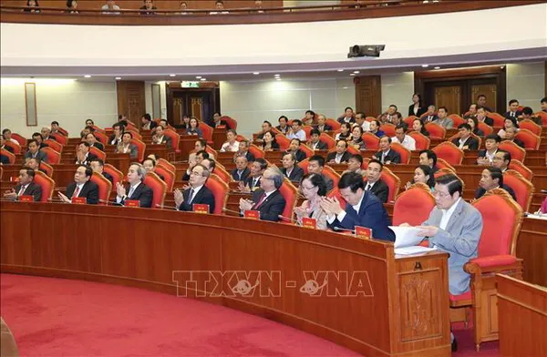 Tập trung đấu tranh, ngăn chặn những yếu kém, tiêu cực trong Đảng