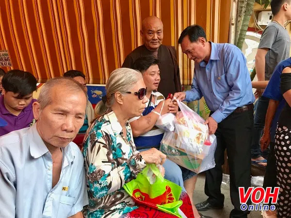 Xuân Canh Tý 2020: Dành gần 3 tỷ đồng chăm lo cho người già neo đơn và người nghèo