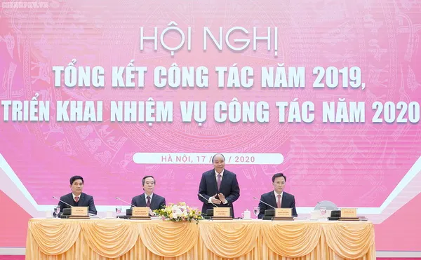 Thủ tướng đề nghị Ban Kinh tế Trung ương đề xuất xử lý nhiều vấn đề chiến lược