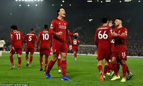 Kết quả Ngoại hạng Anh ngày 19/1: Đá bại MU, Liverpool tạo khoảng cách 16 điểm với Man City