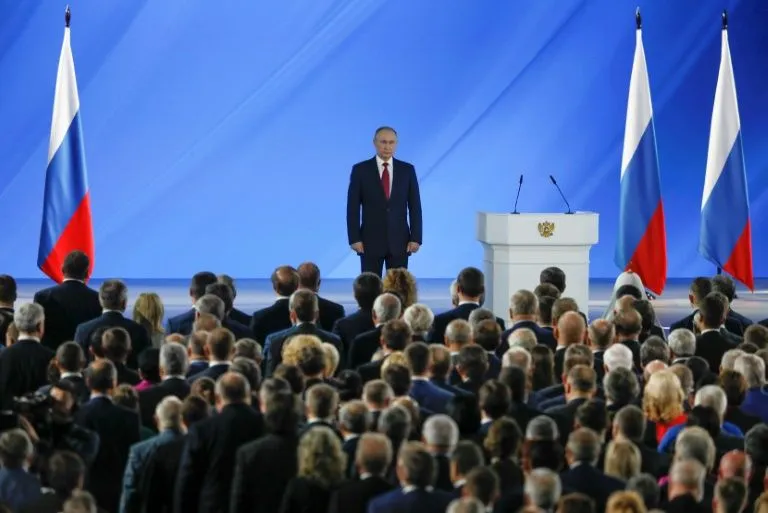 Tổng thống Putin vẫn giữ các vị trí bộ trưởng quan trọng trong chính phủ mới của Nga