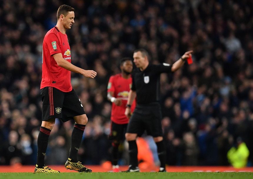 HLV Solskjaer lên tiếng về chiếc thẻ đỏ của Matic