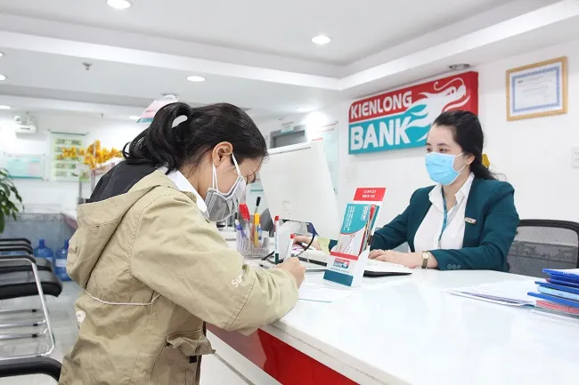 Kienlongbank giảm lãi suất cho vay xuống 3%/năm cho nông dân trồng trái cây chịu ảnh hưởng dịch nCoV