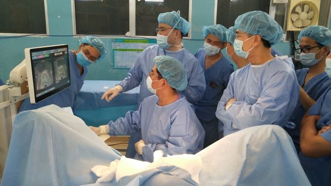 Chẩn đoán sớm ung thư tuyến tiền liệt bằng kỹ thuật sinh thiết mới