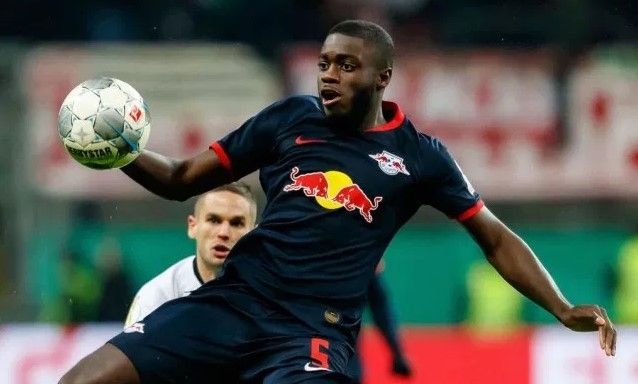 Trung vệ số 1 của Leipzig được hàng loạt ông lớn săn đón