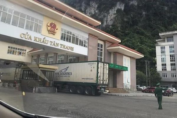 Cửa khẩu Tân Thanh thông quan một phần