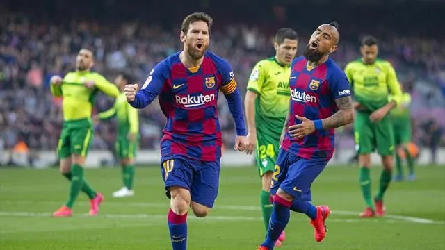 Ghi 4 bàn vào lưới Eibar, Messi khiến tất cả phải ngỡ ngàng