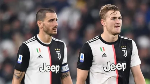 Chơi thiếu ấn tượng, hàng thủ Juventus bị chỉ trích