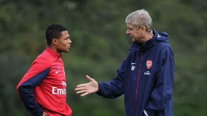 HLV Wenger tiết lộ lí do Gnabry rời Arsenal